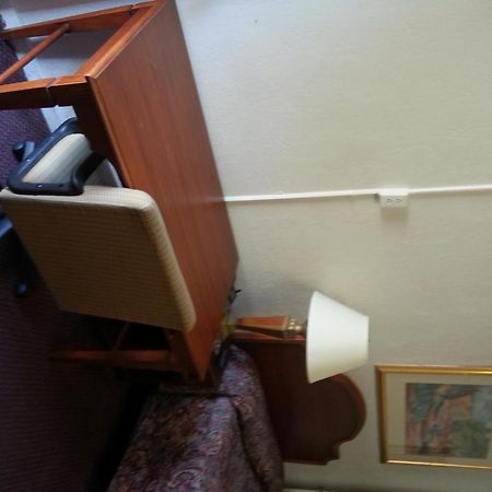 Downtowner Motel Pleasanton Phòng bức ảnh