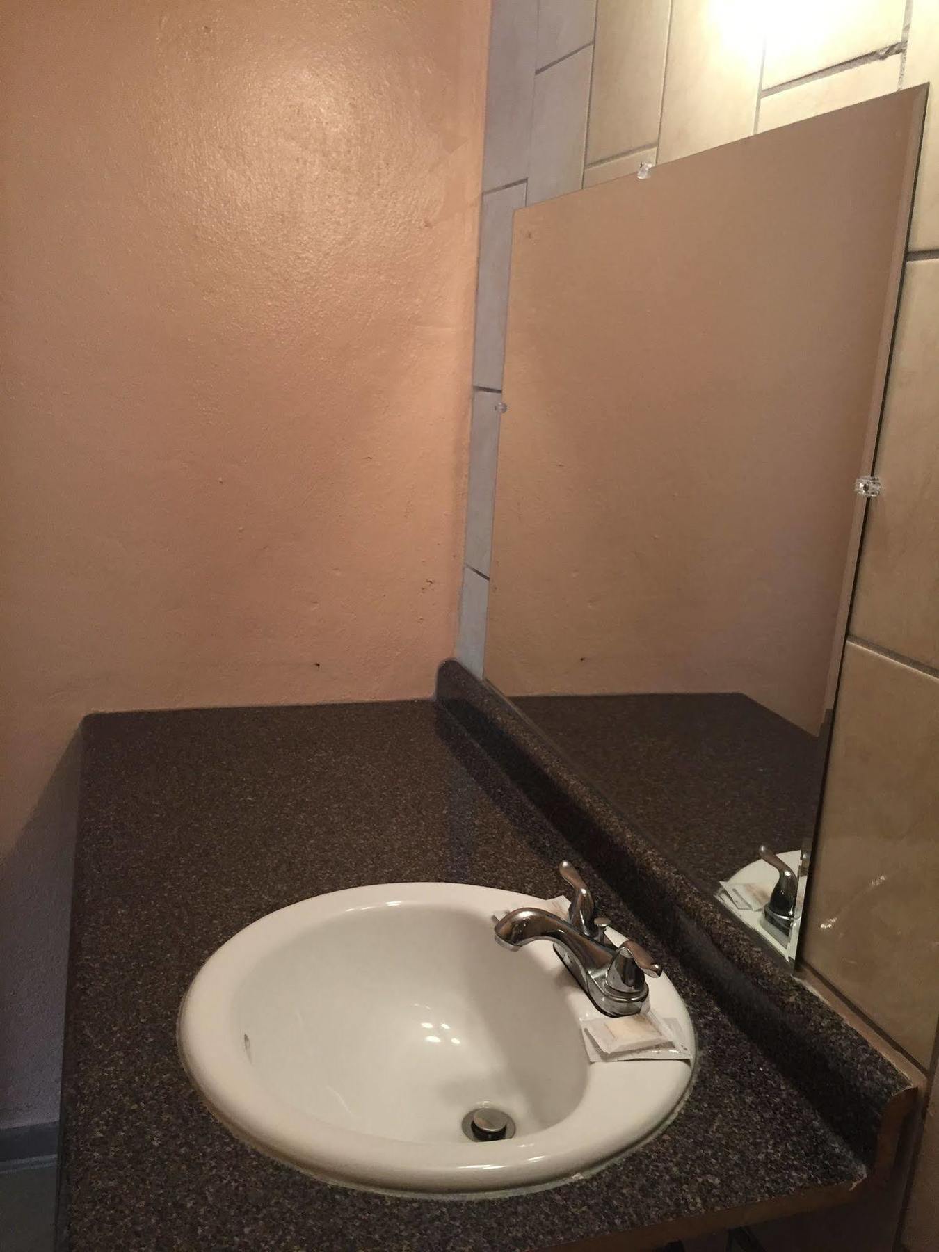 Downtowner Motel Pleasanton Ngoại thất bức ảnh